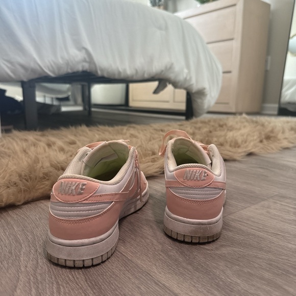 Dunks - Picture 4 of 5